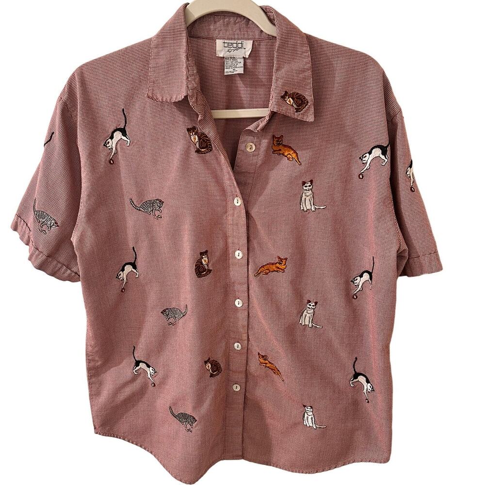Teddi Vintage Embroidered Cats Button Front Top, size M
